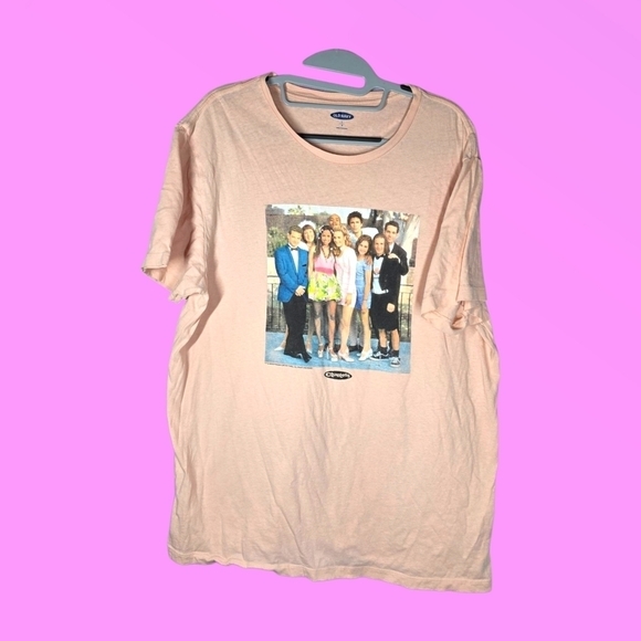 Old Navy Tops - Old Navy Pink Clueless Movie Cast Photo Graphic T-Shirt Size Large